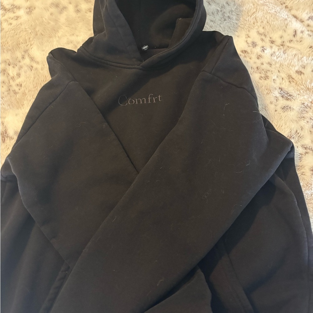 Comfrt Black Hoodie